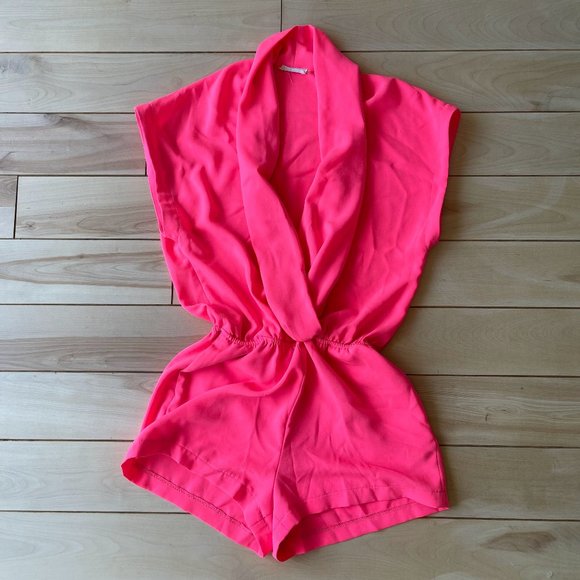 Sis Sis women's Barbie style hot pink shorts romper with pockets size S - Picture 2 of 7